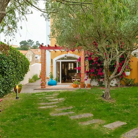 Vila Spacious With Seaview In Foz do Arelho