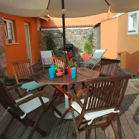 Vila Spacious With Seaview In *